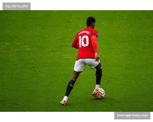 曼联4比2击败布莱顿喜迎三连胜，新援发威助力球队冲击前四