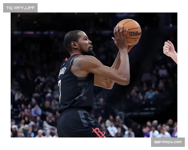 太阳第三节一波流带走比赛，布克杜兰特合砍65分击败缺少亚历山大的雷霆