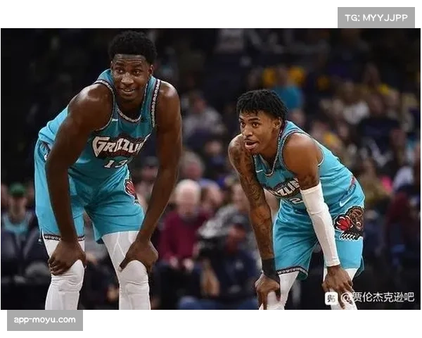 战术板：解析灰熊如何利用贾伦-杰克逊的护筐，为莫兰特创造抢断快攻机会